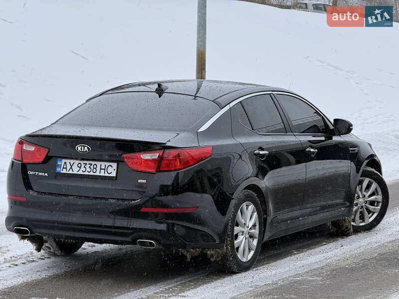 Седан Kia Optima 2014 в Киеве