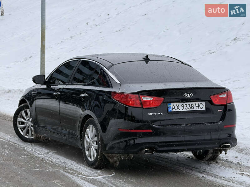 Седан Kia Optima 2014 в Киеве