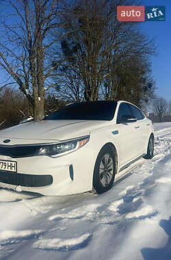 Седан Kia Optima 2017 в Киеве