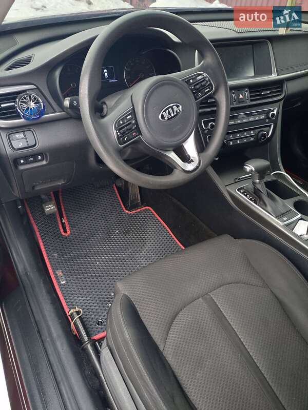 Седан Kia Optima 2018 в Житомирі