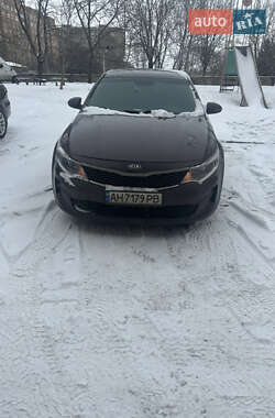 Седан Kia Optima 2016 в Кременчуге