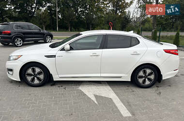 Седан Kia Optima 2013 в Старом Самборе