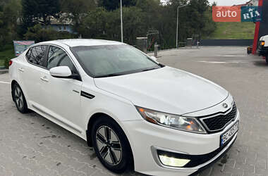 Седан Kia Optima 2013 в Старом Самборе
