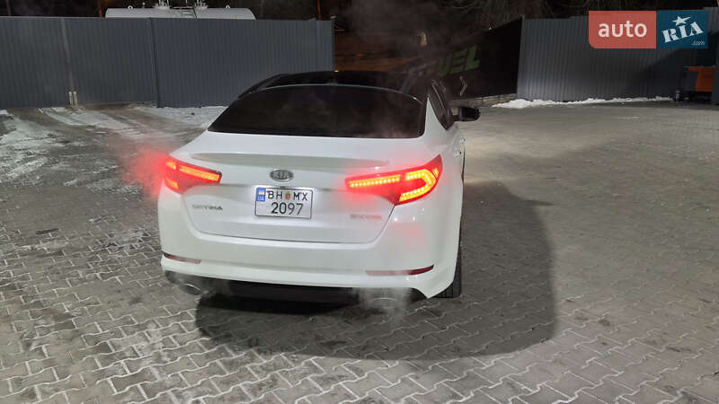 Седан Kia Optima 2011 в Одессе