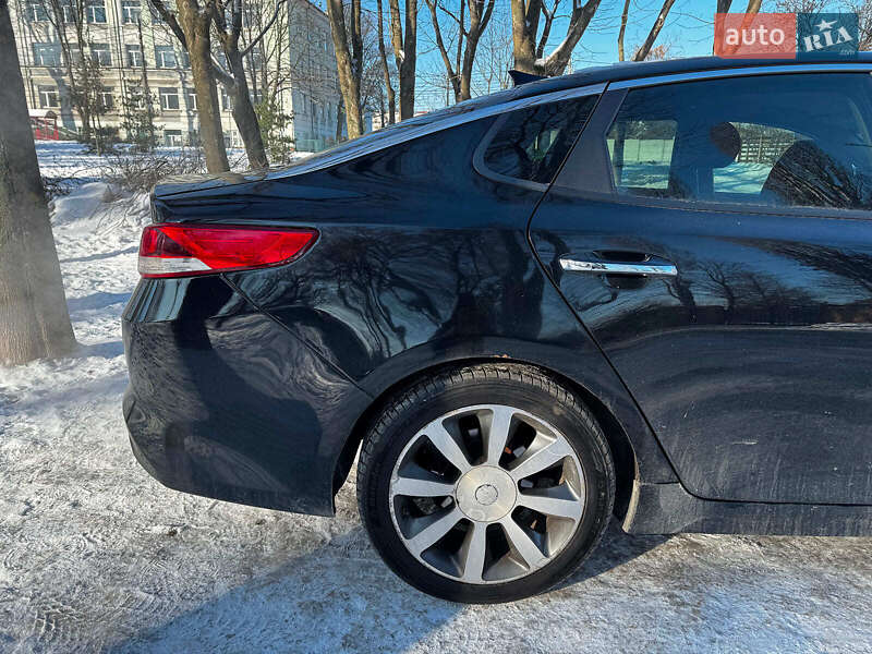 Седан Kia Optima 2015 в Києві