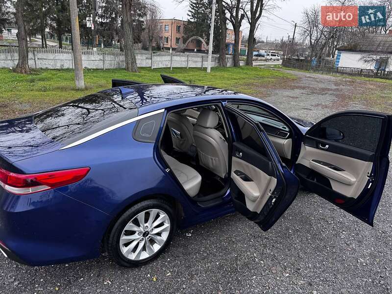 Седан Kia Optima 2016 в Козельщині
