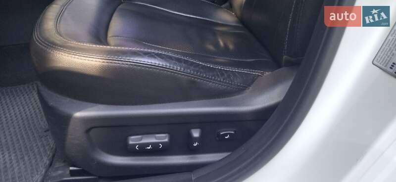 Седан Kia Optima 2013 в Коростені