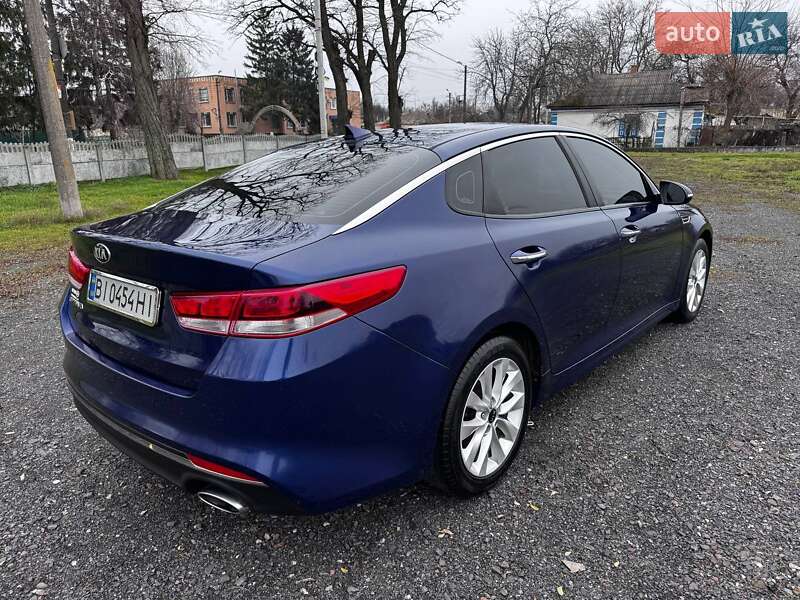 Седан Kia Optima 2016 в Кременчуці