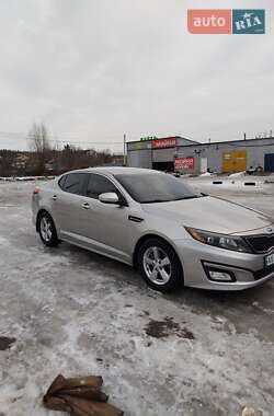 Седан Kia Optima 2014 в Харькове