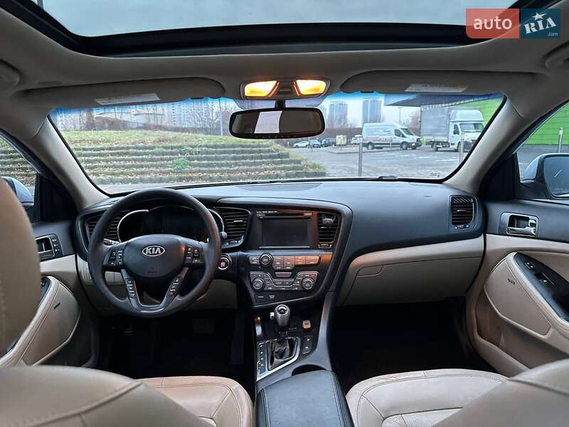 Седан Kia Optima 2012 в Полтаві
