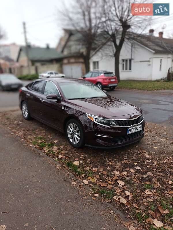 Седан Kia Optima 2018 в Хмельницком