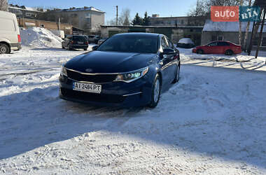 Седан Kia Optima 2017 в Киеве