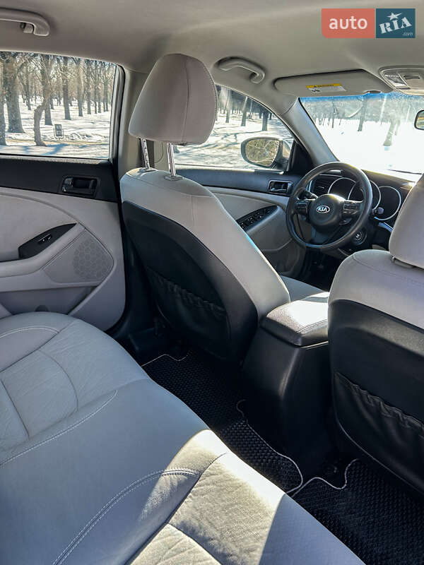Седан Kia Optima 2014 в Харкові фото 12 Седан Kia Optima 2014 в Харкові