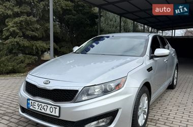 Седан Kia Optima 2013 в Павлограді