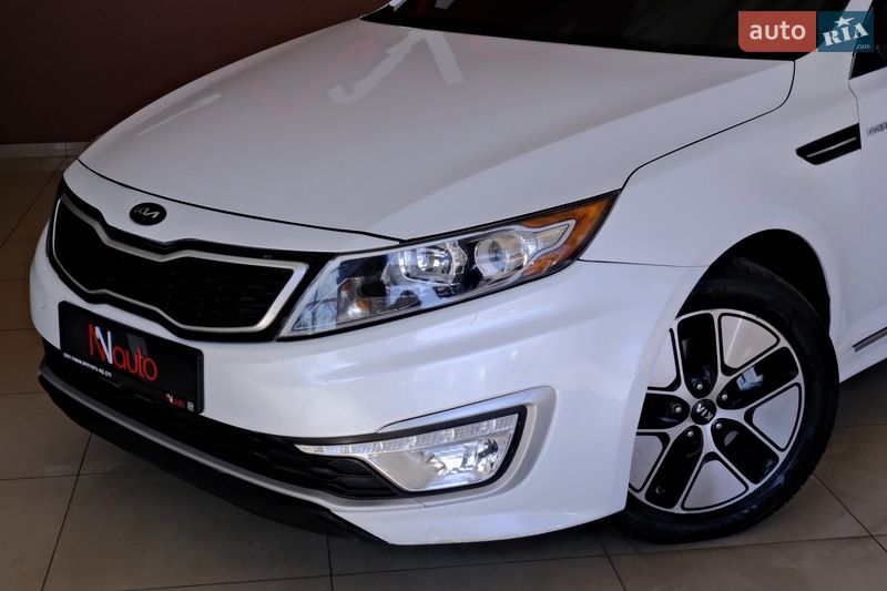 Седан Kia Optima 2013 в Одессе