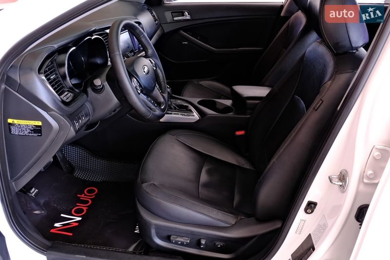 Седан Kia Optima 2013 в Одессе