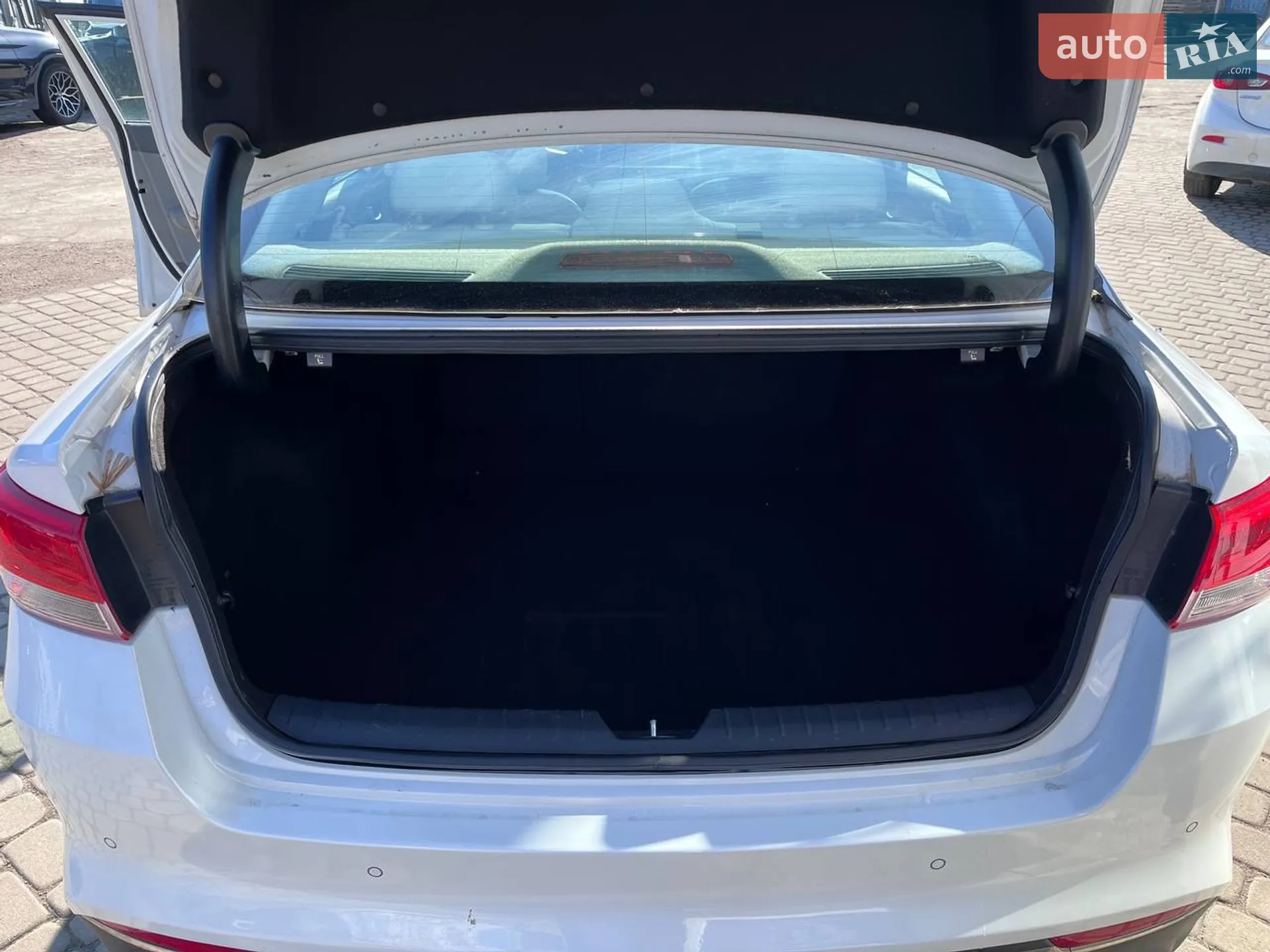 2017 Kia Optima - мініатюра 20