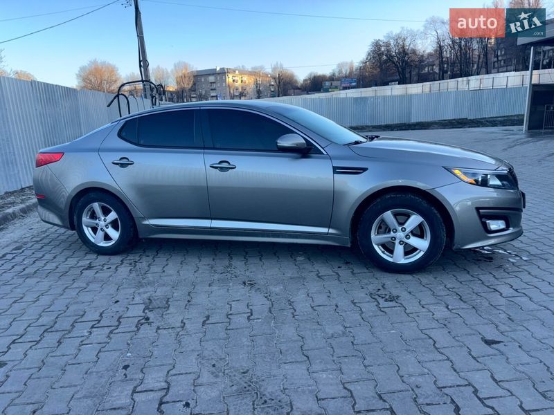 Седан Kia Optima 2014 в Кам'янському