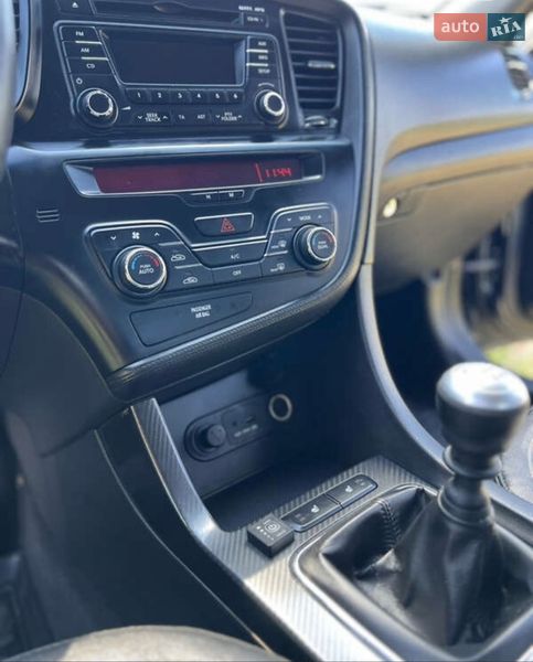 Седан Kia Optima 2012 в Корсунь-Шевченківському