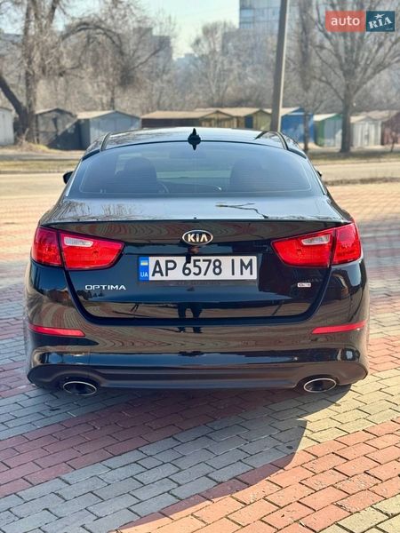 Седан Kia Optima 2014 в Запорожье