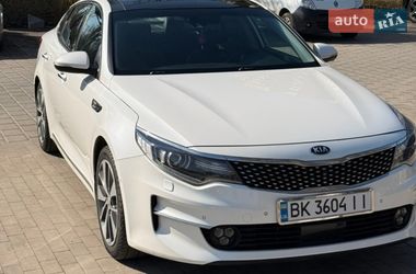 Седан Kia Optima 2016 в Ровно