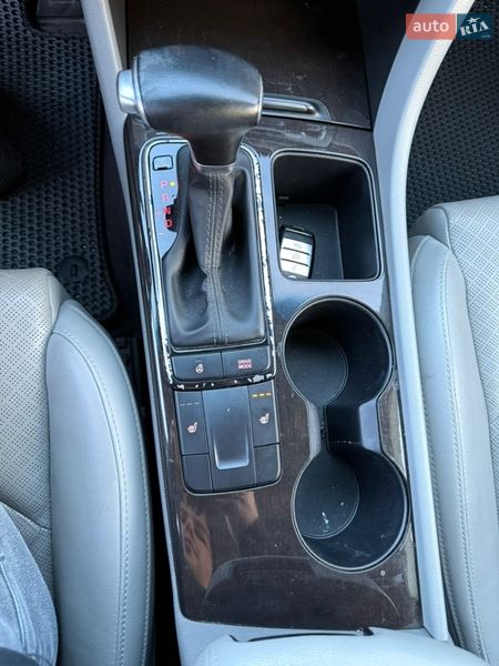 Седан Kia Optima 2015 в Івано-Франківську