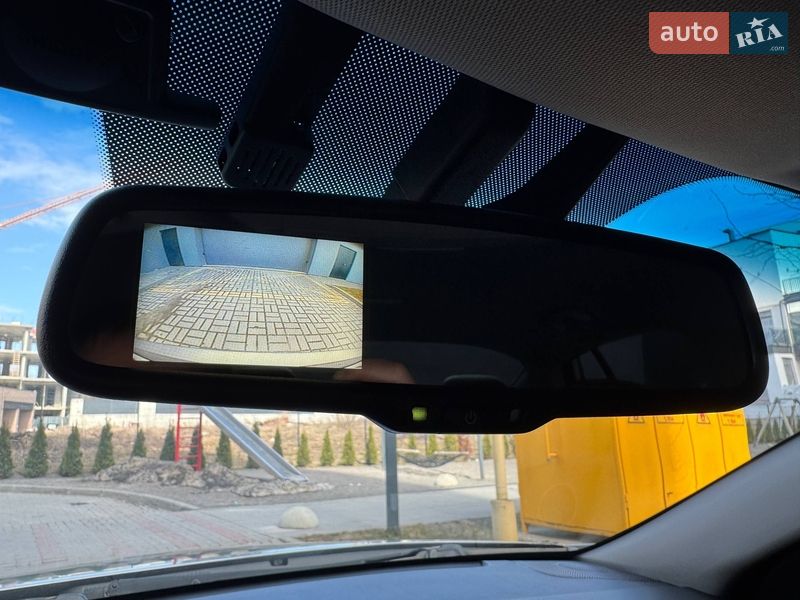 Седан Kia Optima 2012 в Львове