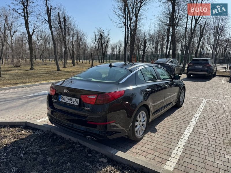 Седан Kia Optima 2014 в Кропивницком