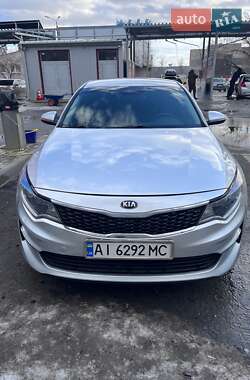 Седан Kia Optima 2016 в Киеве