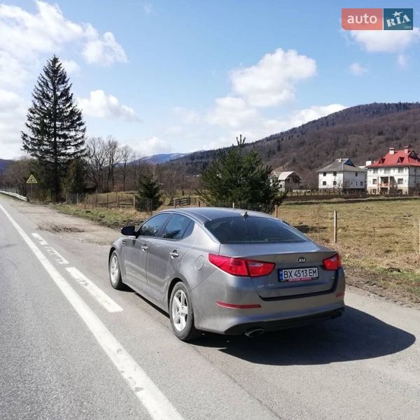 Седан Kia Optima 2015 в Хмельницком