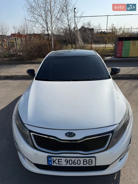 Седан Kia Optima 2014 в Дніпрі