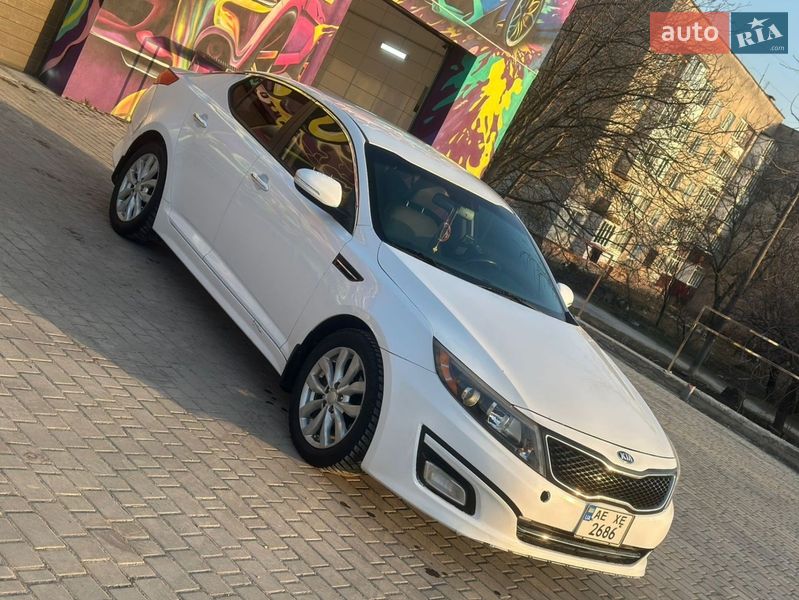 Седан Kia Optima 2014 в Кам'янець-Подільському