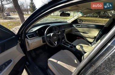 Седан Kia Optima 2016 в Ивано-Франковске