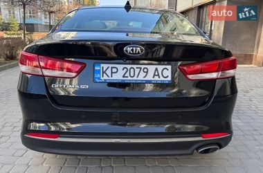 Седан Kia Optima 2017 в Ивано-Франковске