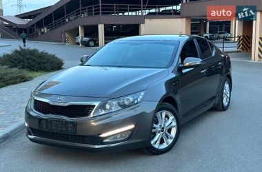 Седан Kia Optima 2012 в Одессе