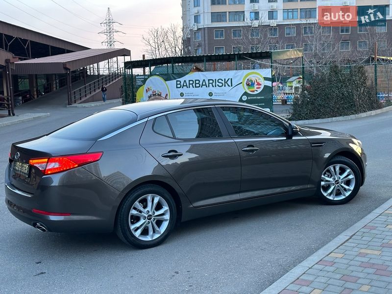 Седан Kia Optima 2012 в Одессе