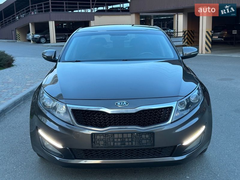 Седан Kia Optima 2012 в Одессе