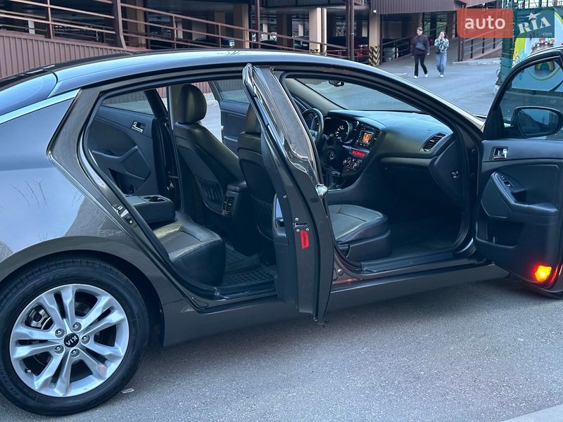 Седан Kia Optima 2012 в Одессе