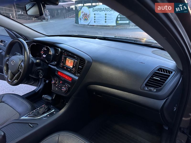 Седан Kia Optima 2012 в Одессе