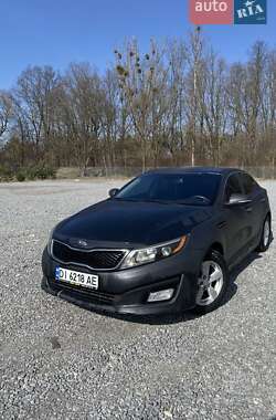 Седан Kia Optima 2015 в Львові