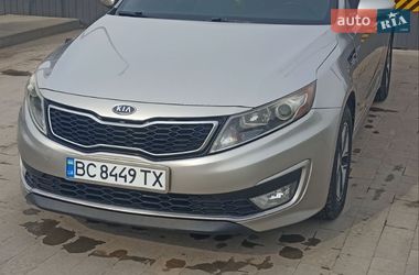 Седан Kia Optima 2013 в Львове