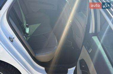 Седан Kia Optima 2016 в Киеве
