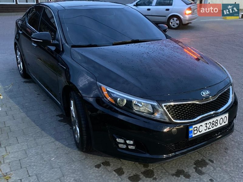 Седан Kia Optima 2015 в Львові
