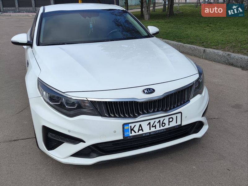 Седан Kia Optima 2019 в Житомирі