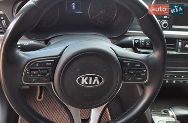 Седан Kia Optima 2016 в Києві