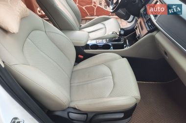 Седан Kia Optima 2016 в Києві