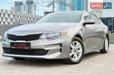 Седан Kia Optima 2016 в Одессе