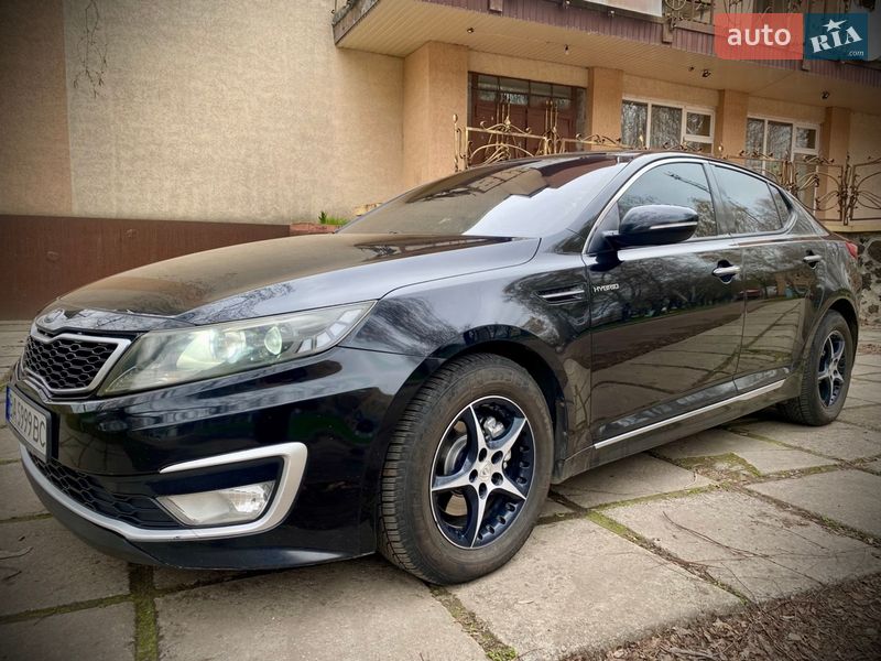 Седан Kia Optima 2013 в Новомиргороде