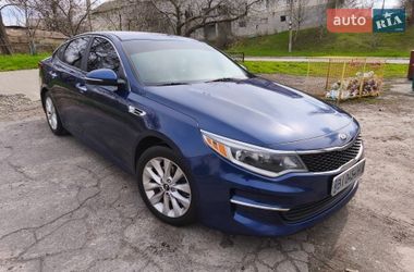 Седан Kia Optima 2016 в Козельщине