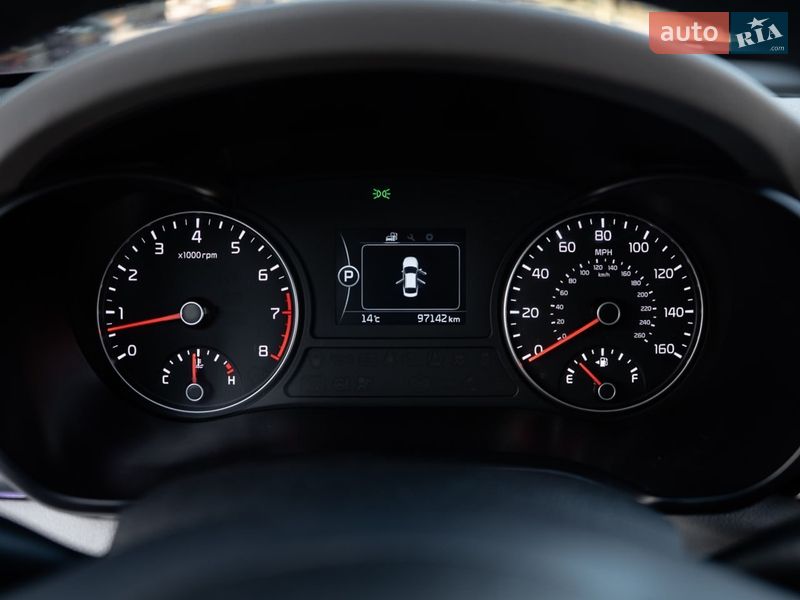 Седан Kia Optima 2016 в Днепре